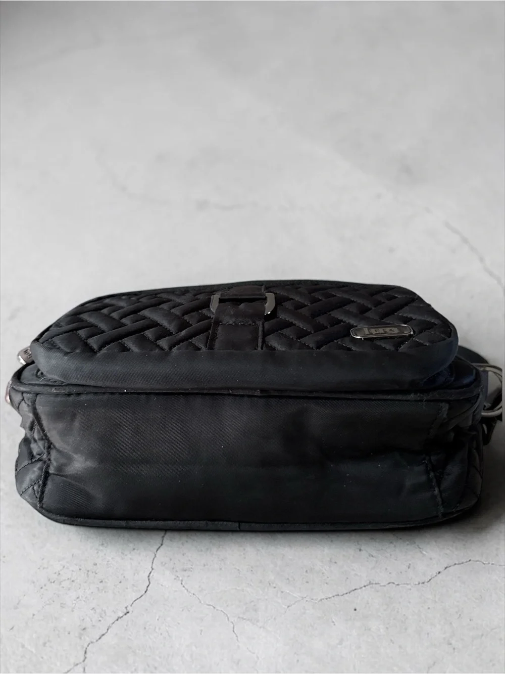 Lug Carousel RFID Black Quilted Crossbody Bag Entry Travel Purse Organizer